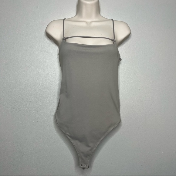 Abercrombie and Fitch Women Bodysuit Small Soft AF Tan Gray Thong Dipped‎ Back - Picture 1 of 9